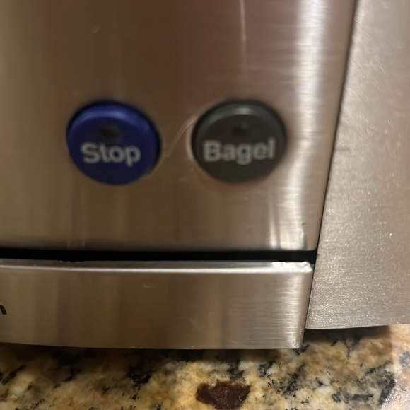 Krups Toaster 2 slot with wide bagel or toast setting & manual stop + lift bar - Picture 4 of 9